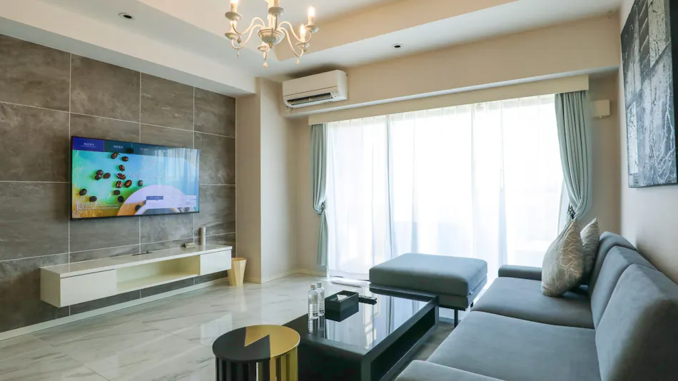 HOTEL385