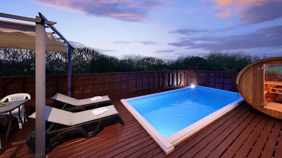 Crystal Park Hisamatsu