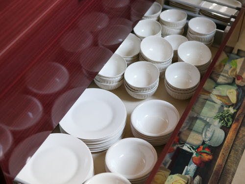 食器など