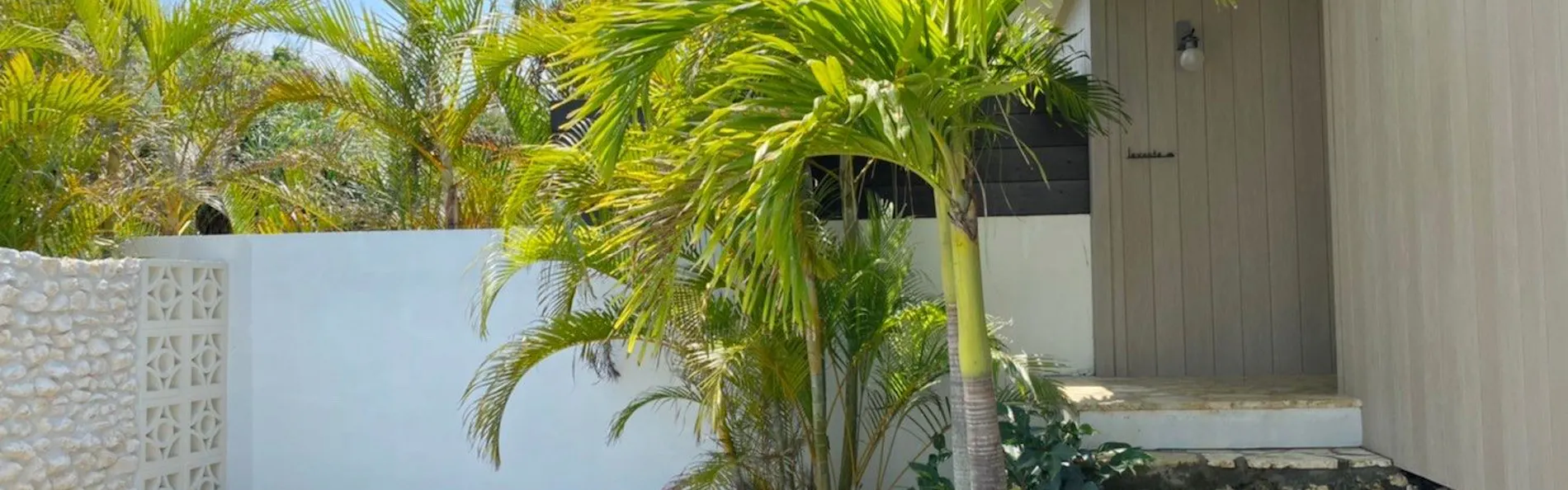isola villa kouri