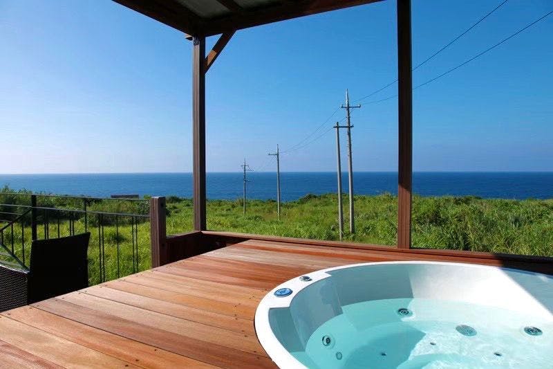 isola villa kouri