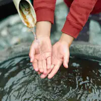 นี่คือสถานที่ในเมืองน้ำพุร้อนยูฟุคุ!