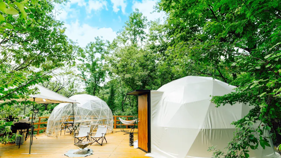 Yufuin Onsen Village Glamping COMOREBI
