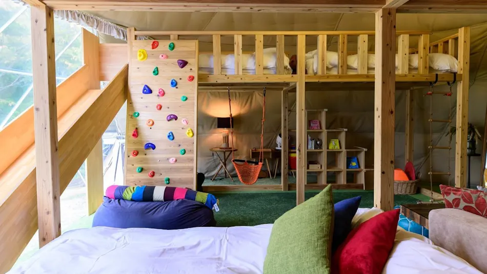 Yufuin Onsen Village Glamping COMOREBI