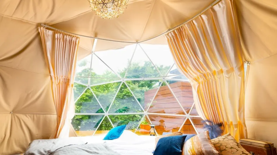 Yufuin Onsen Village Glamping COMOREBI