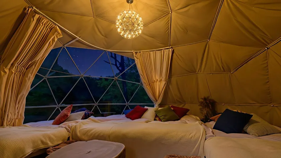 Yufuin Onsen Village Glamping COMOREBI