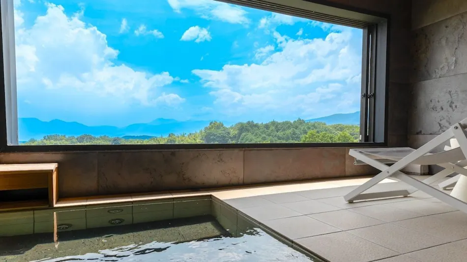 Yufuin Onsen Village Glamping COMOREBI