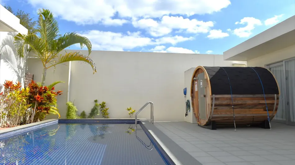 The Pool & Sauna Villa MOTOBU