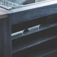 ・