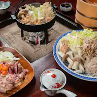 美山の特選地鶏すきやき