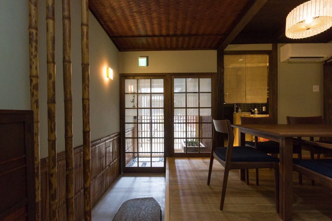 つき草庵 〈一棟貸し町家〉