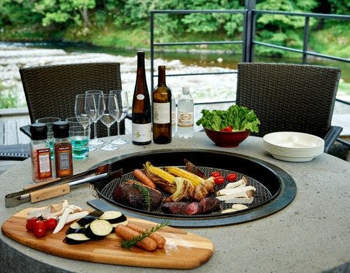 別館リバーフロント　バーベキューテラス