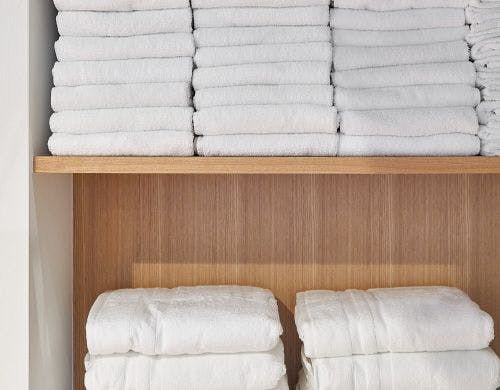 新館In The Breeze　備品タオル