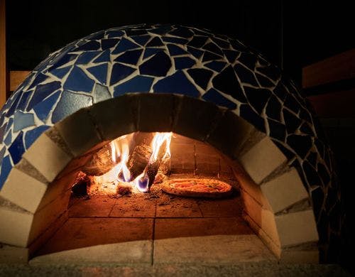 新館In The Breeze　ピザ窯
