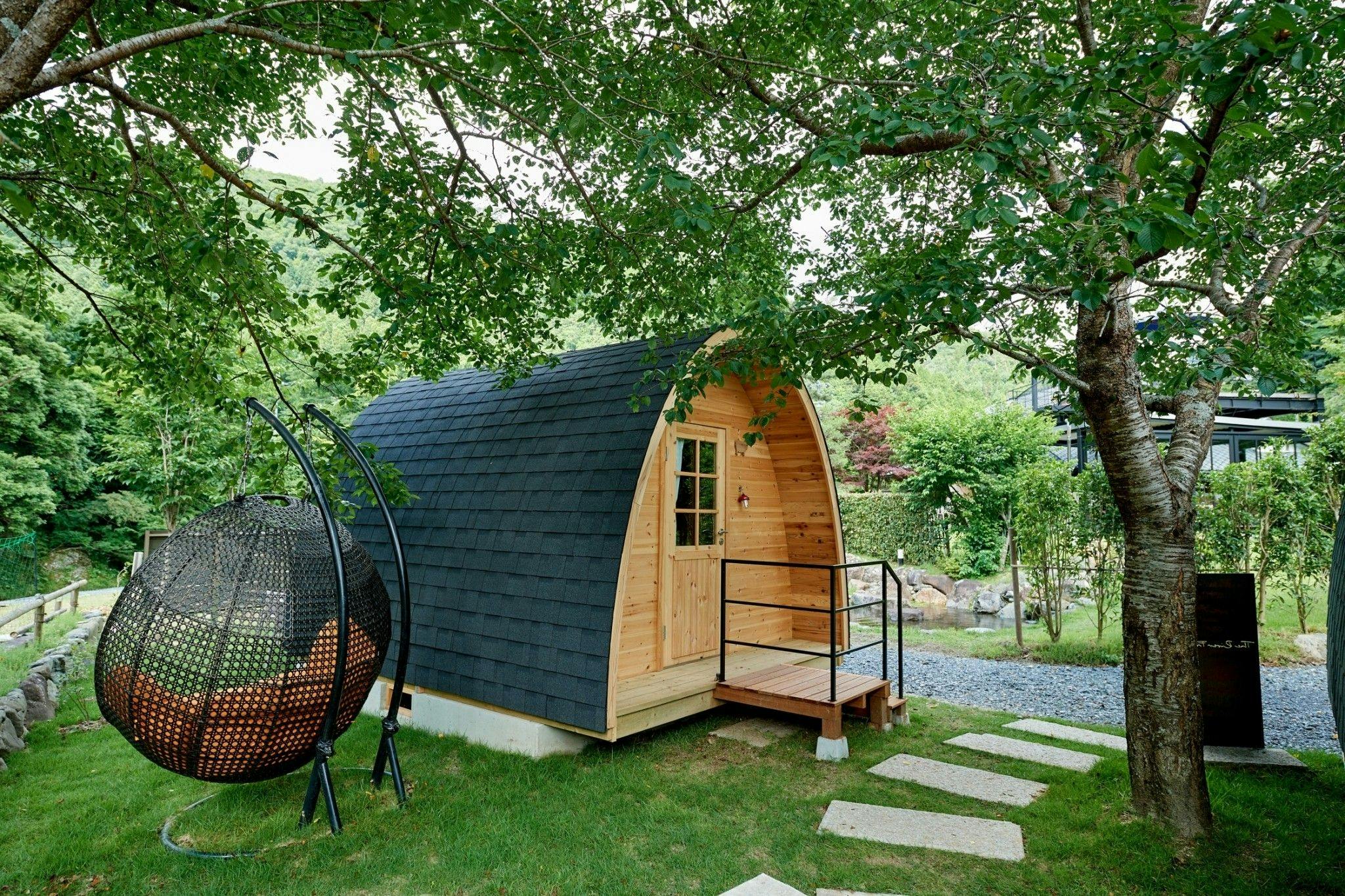 別館リバーフロント　寝室棟外観