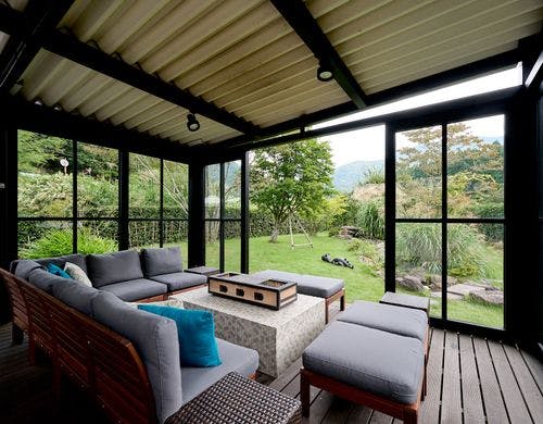 ミヤマテラス本館　屋外テラス