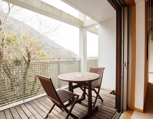 朝食はぜひバルコニーで！