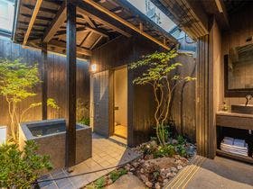 【京都府京都市内京都駅周辺の露天風呂付き貸別荘(京町家)】万葉居