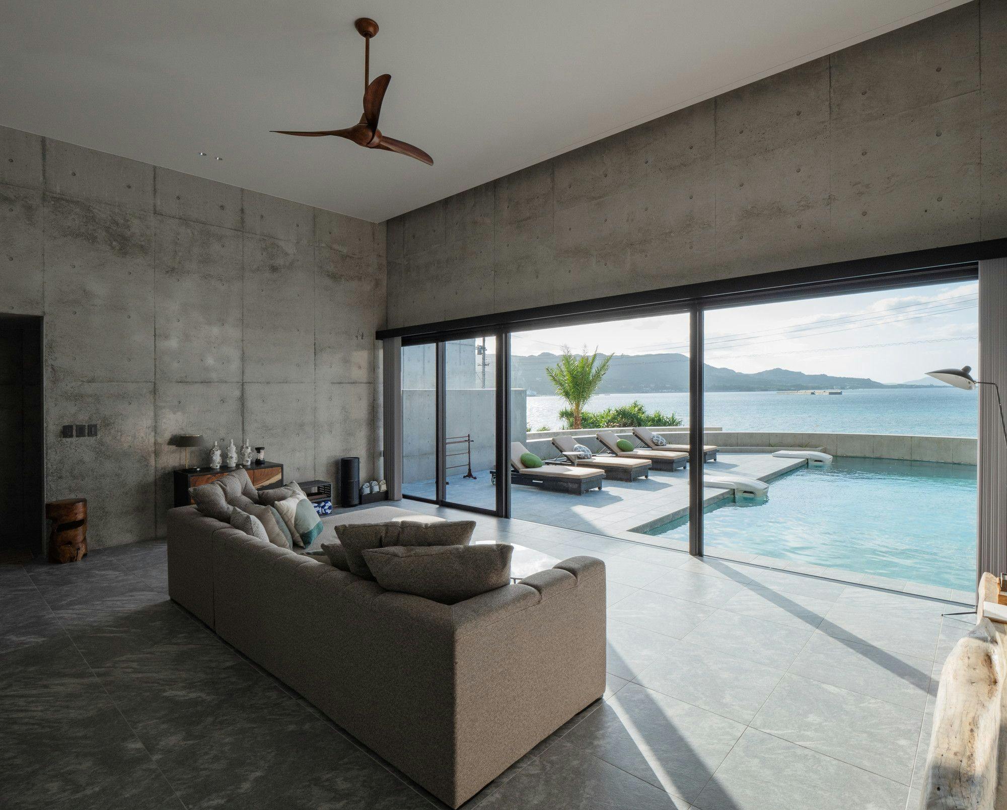 LECEB SESOKO VILLA シーサイドデラックススイート
