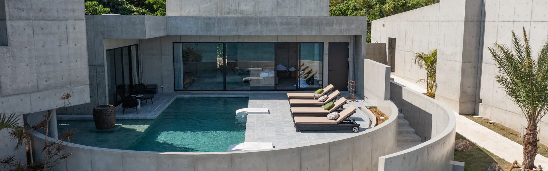 LECEB SESOKO VILLA シーサイドデラックススイート