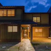 ที่พักที่เงียบสงบพร้อมสถาปัตยกรรมแบบมาชิยะ.