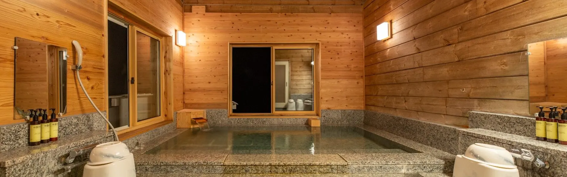 VACATION VILLA&GLAMPING BLUE EDEN