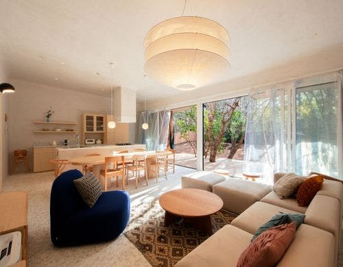 SHIRO SUITE リビングダイニング