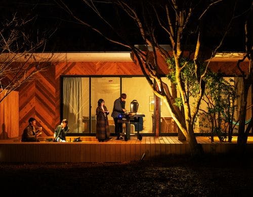 SHIRO SUITE ウッドデッキ