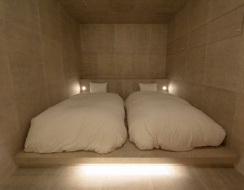 OKU SUITE サブベッドルーム（和紙の部屋）