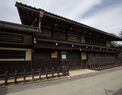 日下部民芸館の外観