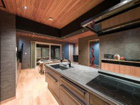 【千葉県館山・南房総エリアの高級貸別荘・コテージ】J1鳳凰館（本館・アネックス・鳳凰館）