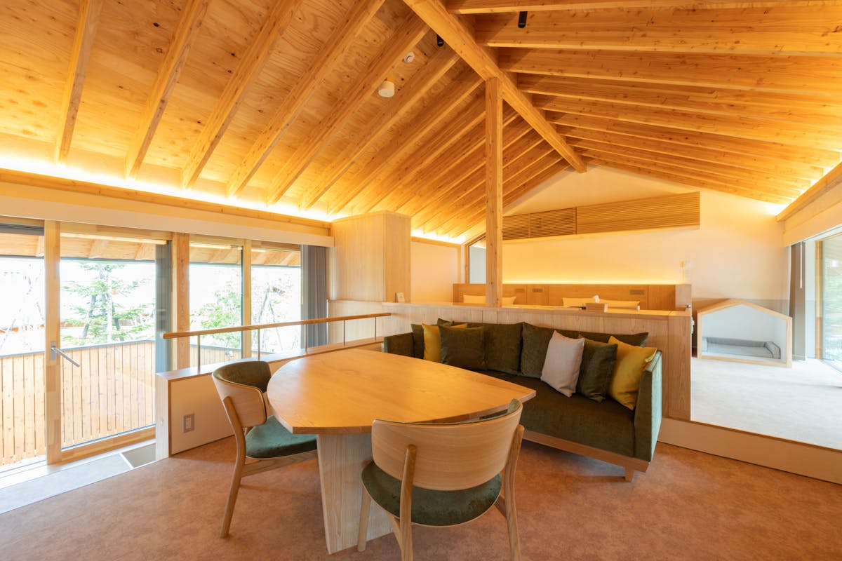 Hillside Villa G棟