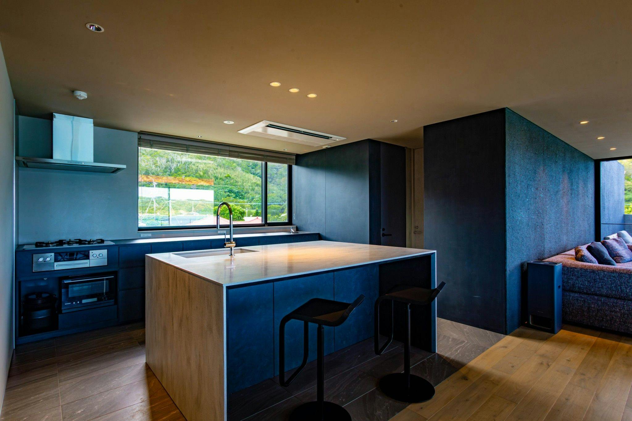 Les Bleu AMAMI