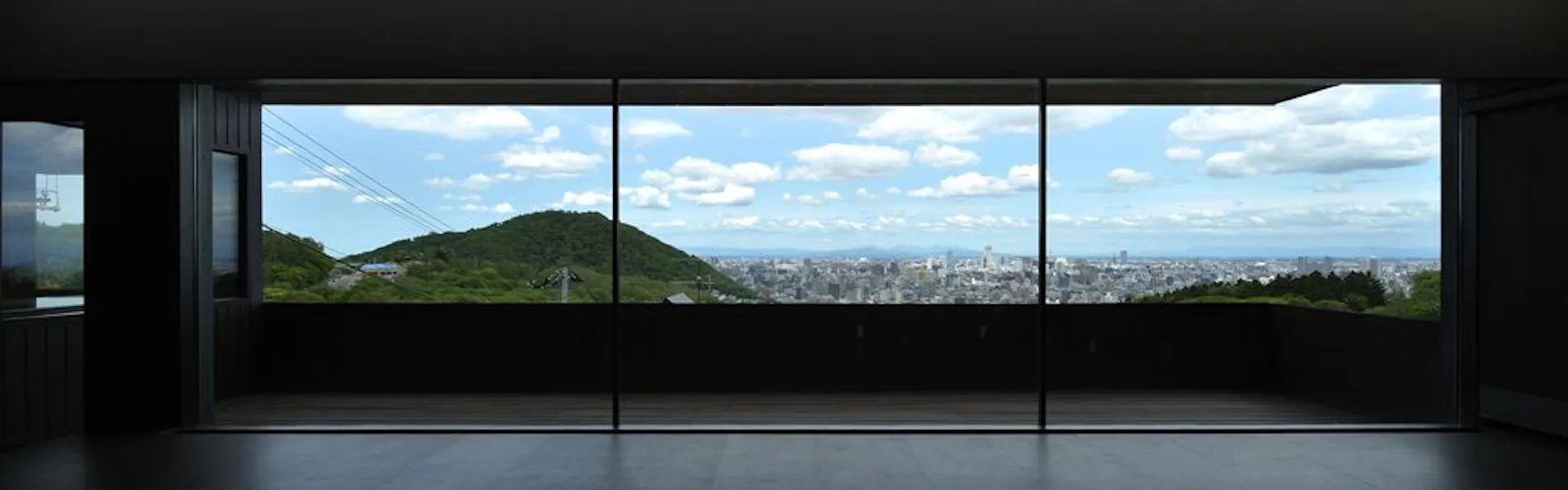 札幌 芒居