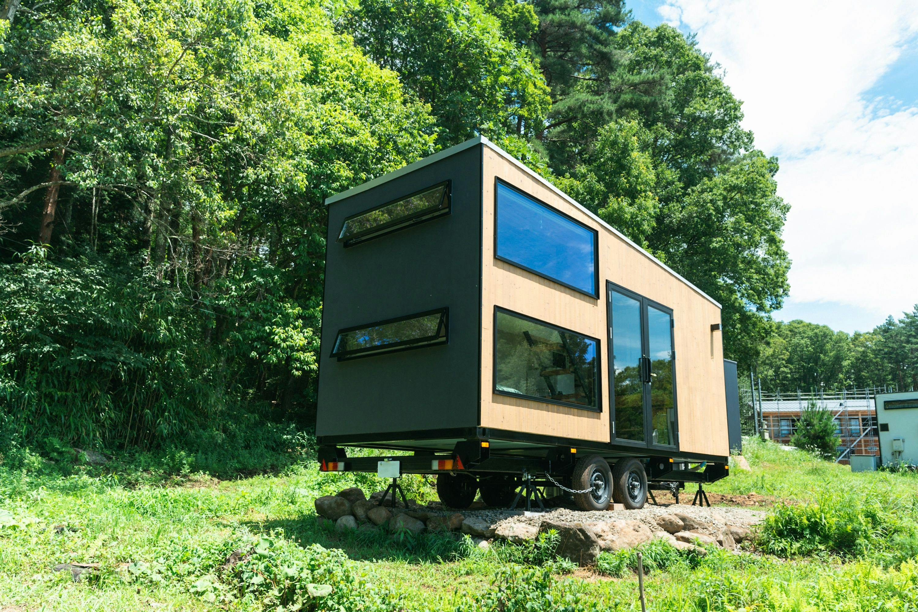 タイニーホテル トリプル 外観