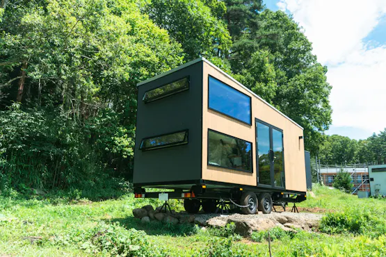 タイニーホテル トリプル 外観