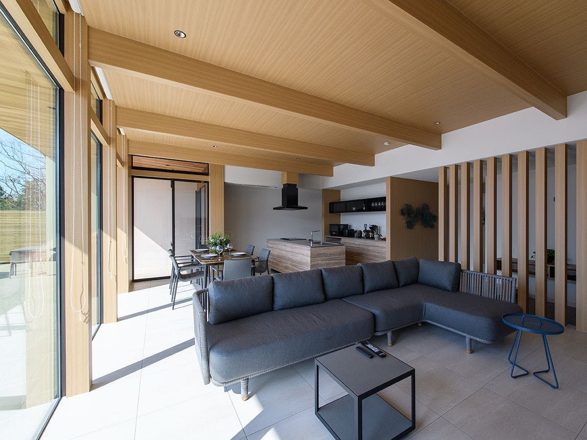 Neptune (ภาพภายใน)