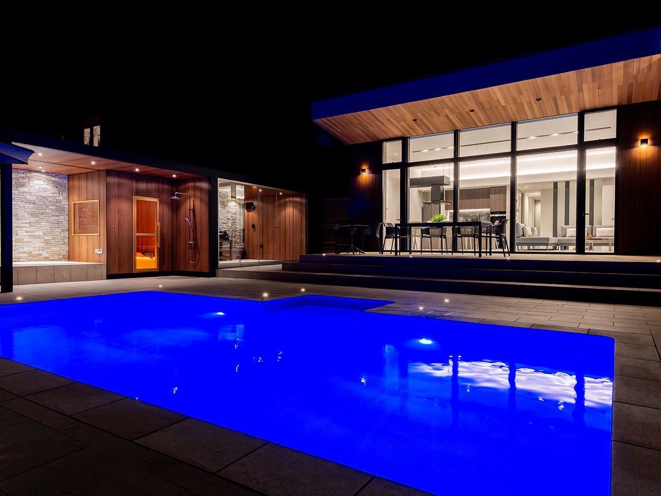 モリス・リゾート東尋坊 ｜ Morris Resort Tohginbow