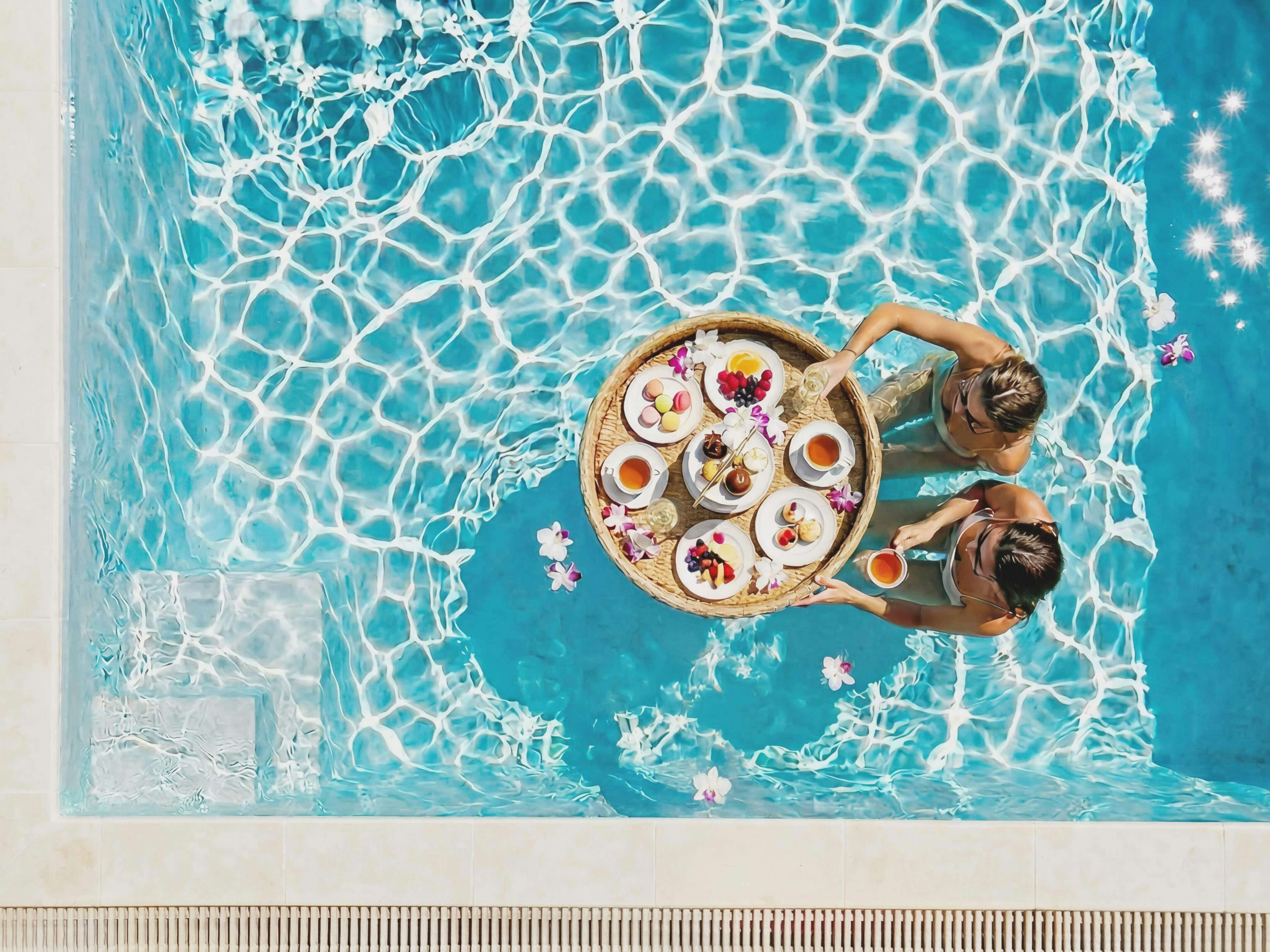 フローティングアフタヌーンティー