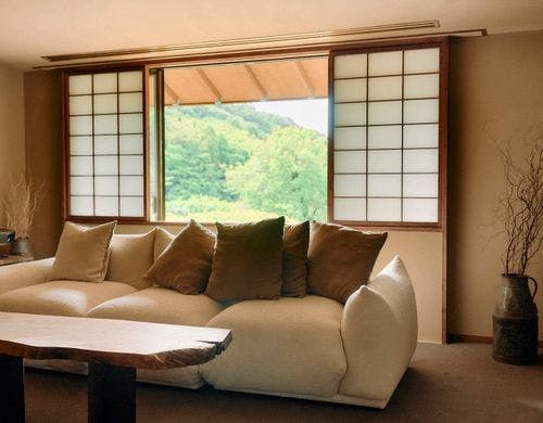 華の間　リビング