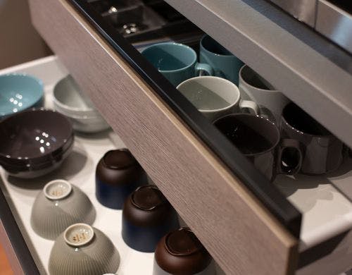 キッチンの食器類