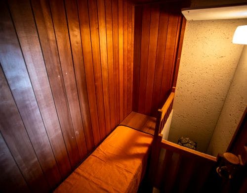 サウナは、2人用