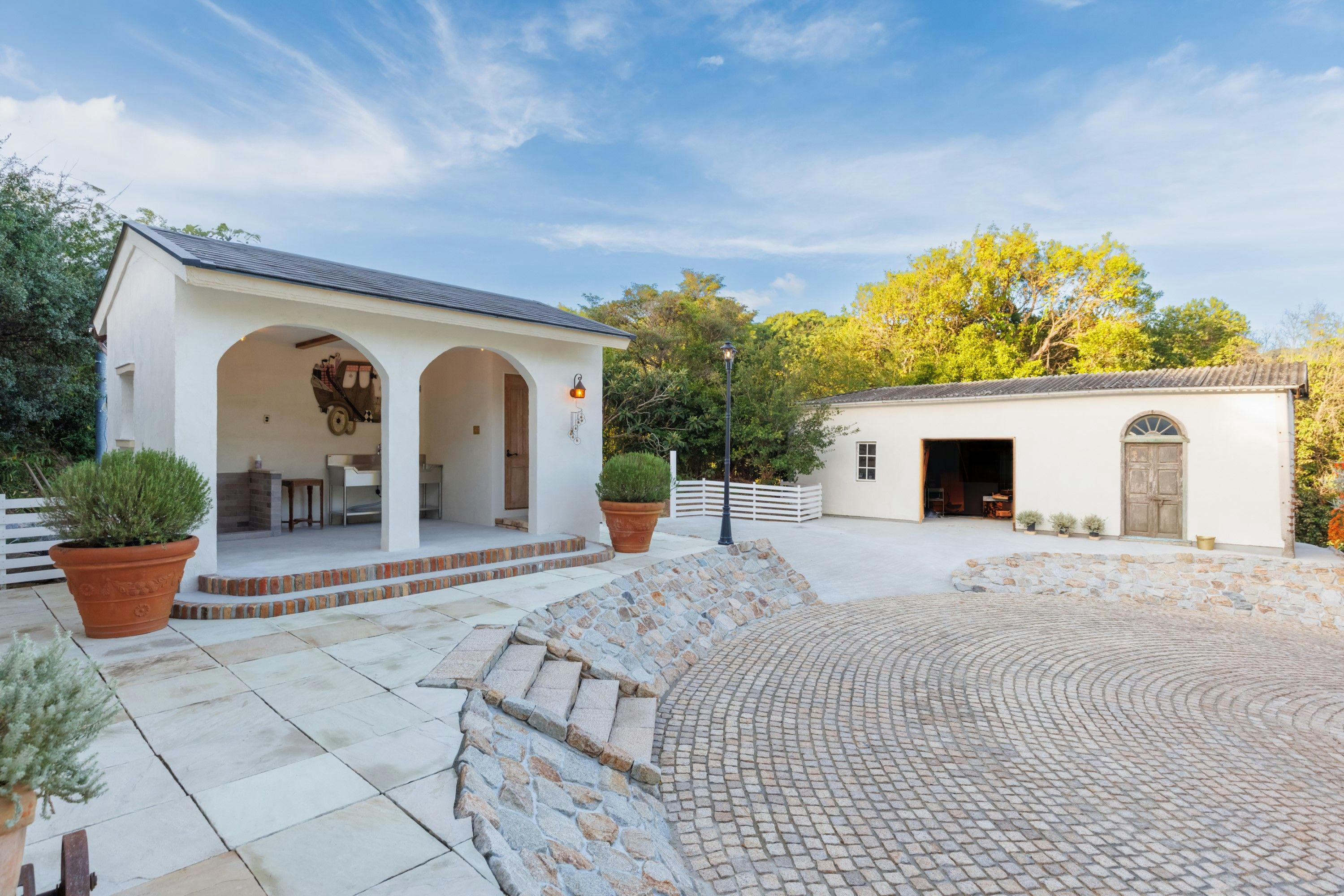 The dog villa Olive