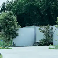 วิลล่าที่กลมกลืนไปกับธรรมชาติ