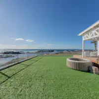 ลานวิ่งเล่นสำหรับสุนัขส่วนตัว