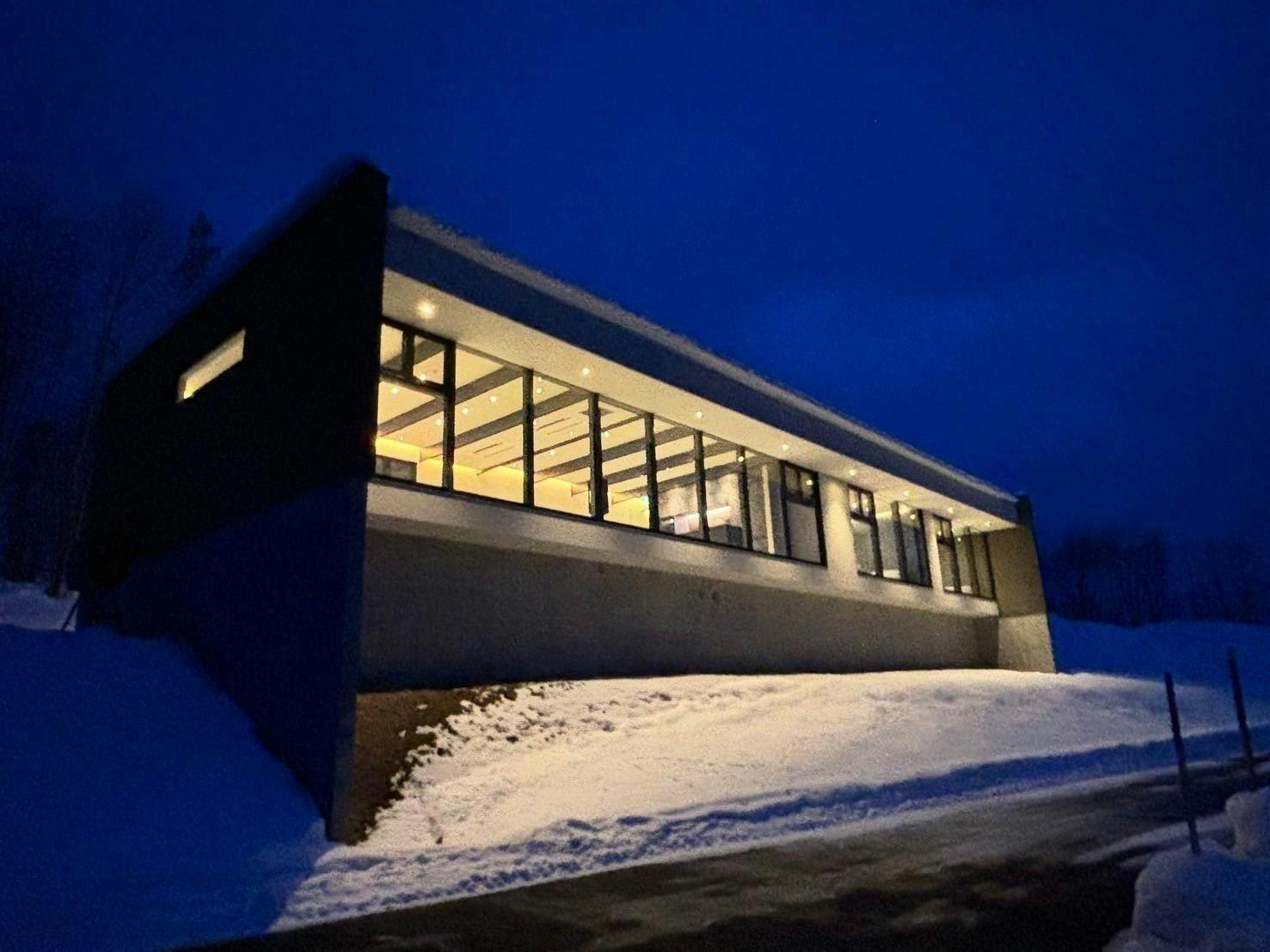 KISIN　ภายนอก