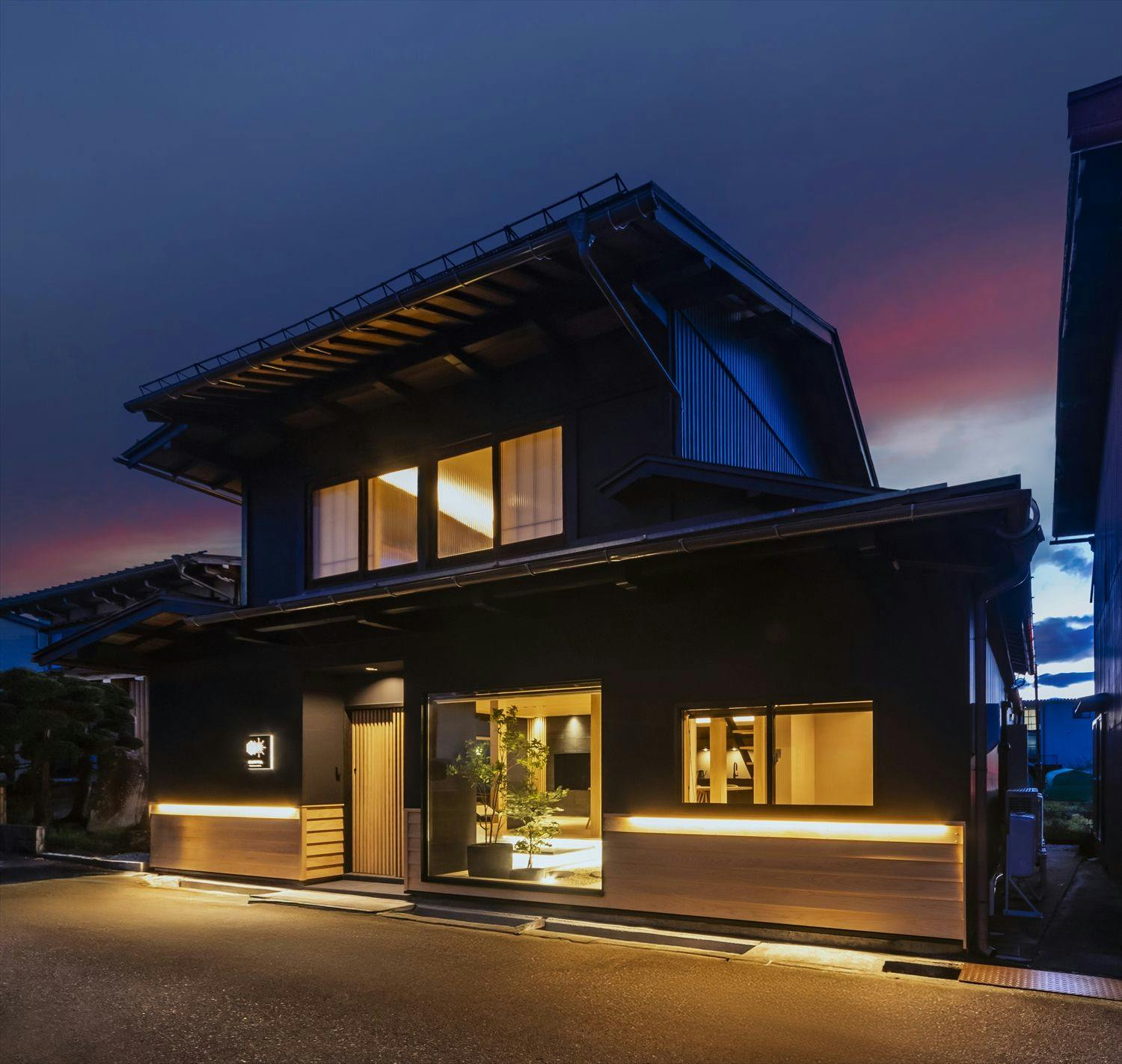 GLOWVIA高山昭和