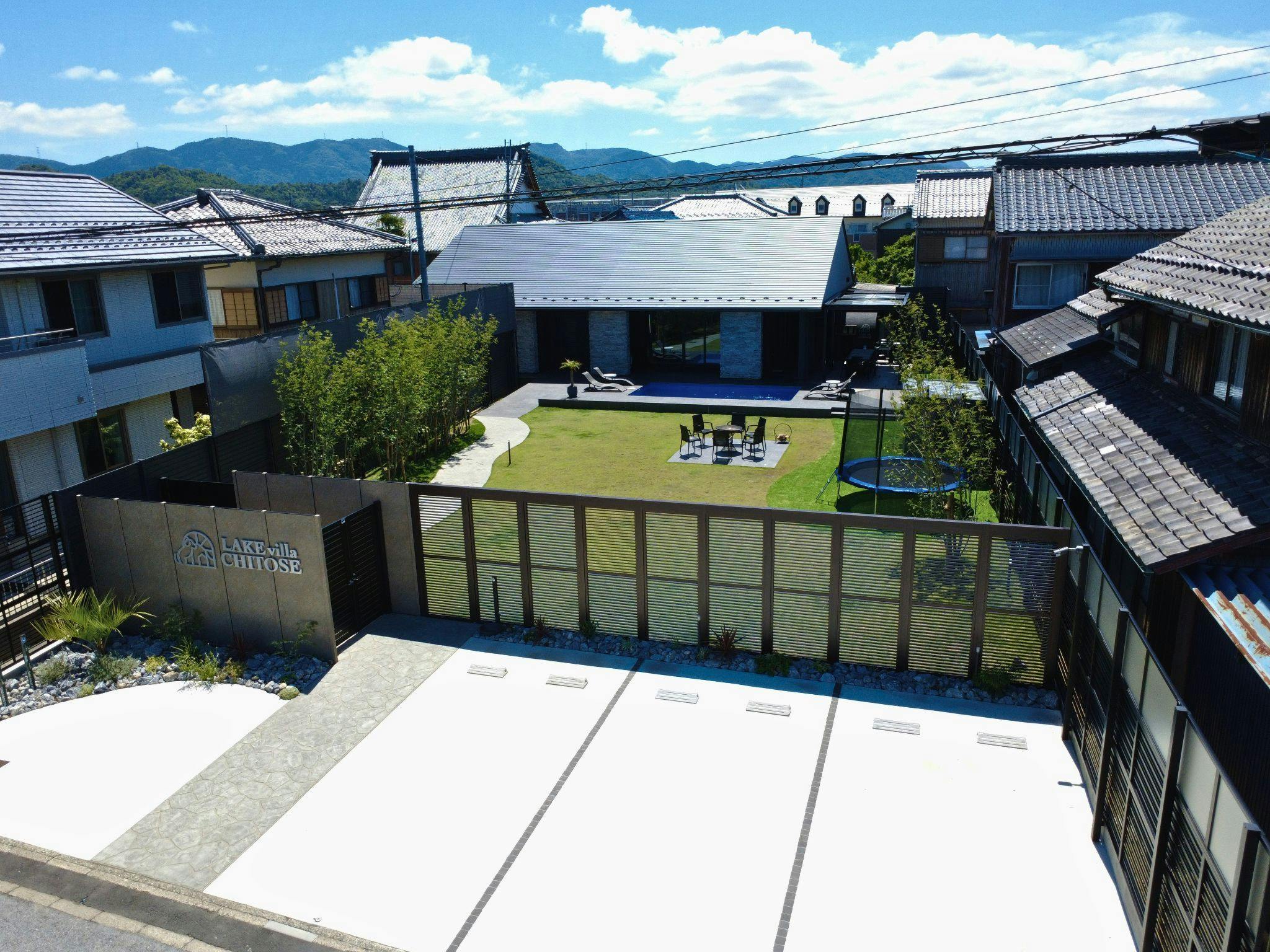 LAKE villa CHITOSE