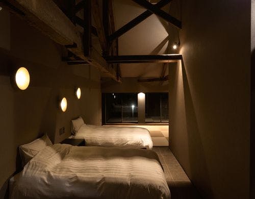 二階シングルベッド