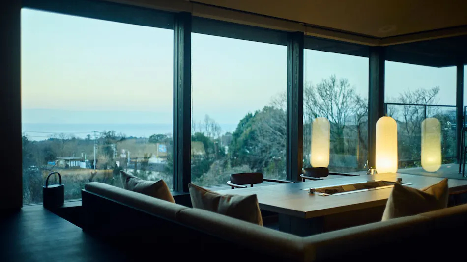 Hiire IZU OLIVE